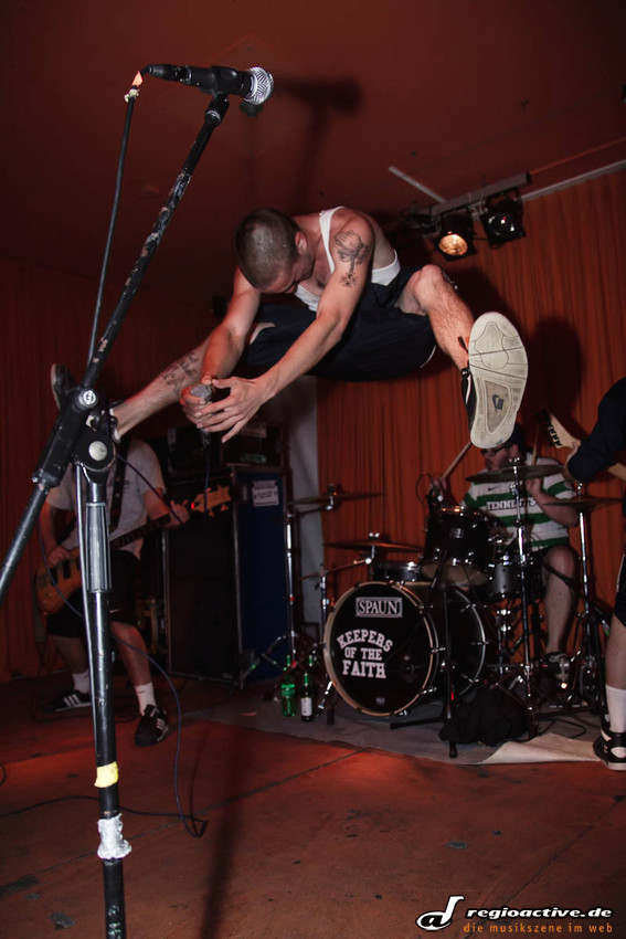 Take Offense (live in Karlsruhe, 2012)