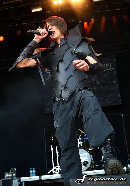 Schwarzer Engel (live auf dem Hexentanz Festival, 2012)