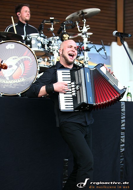 Schandmaul (live auf dem Hexentanz Festival, 2012)
